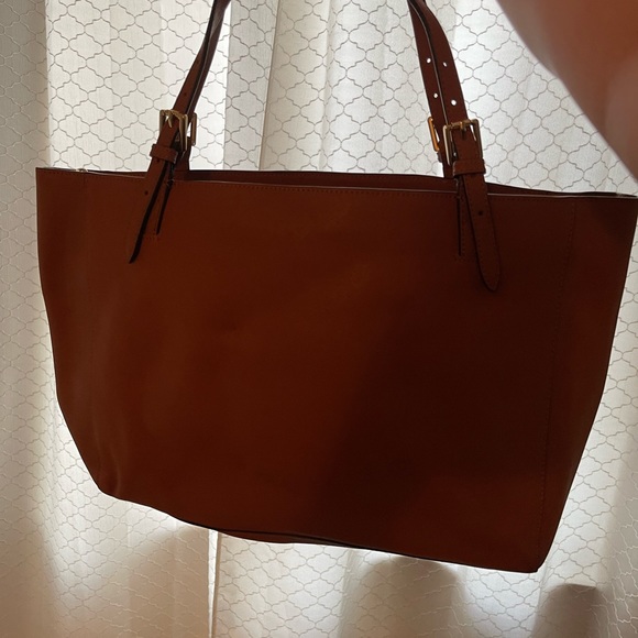 tory burch large tote - Picture 2 of 6